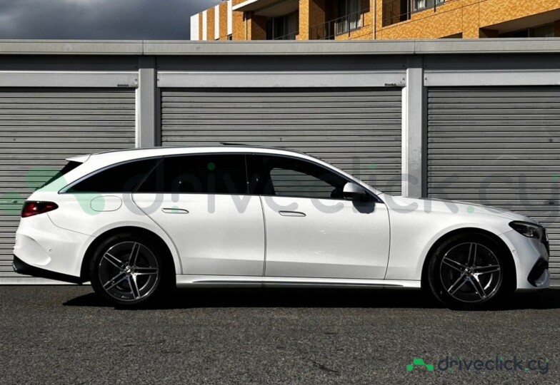 Mercedes E-class White