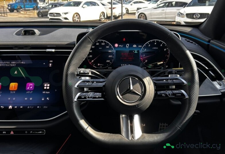 Mercedes E-class White