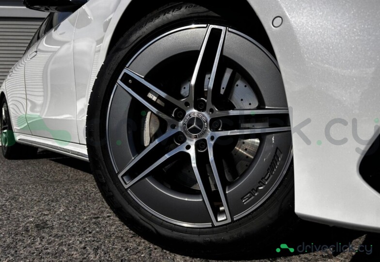 Mercedes E-class White