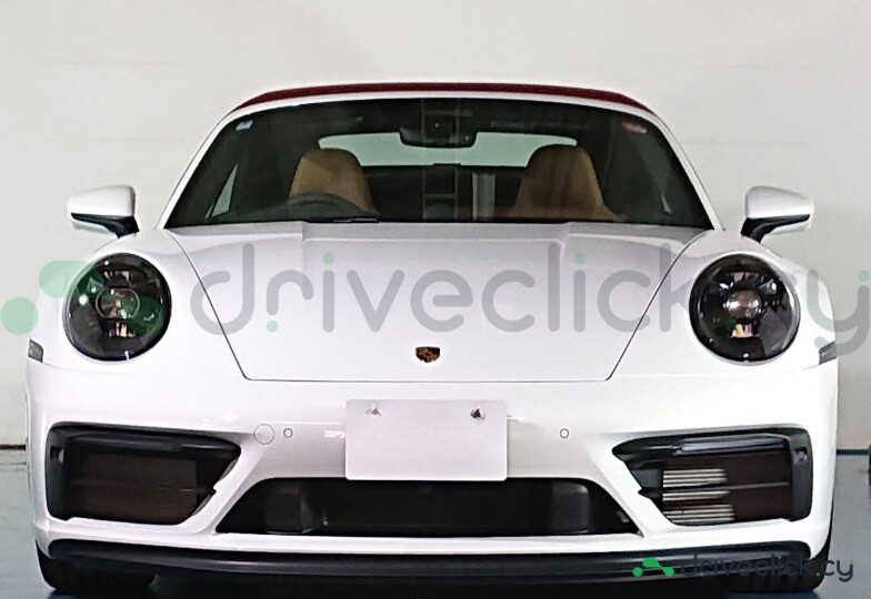 Porsche 911 White