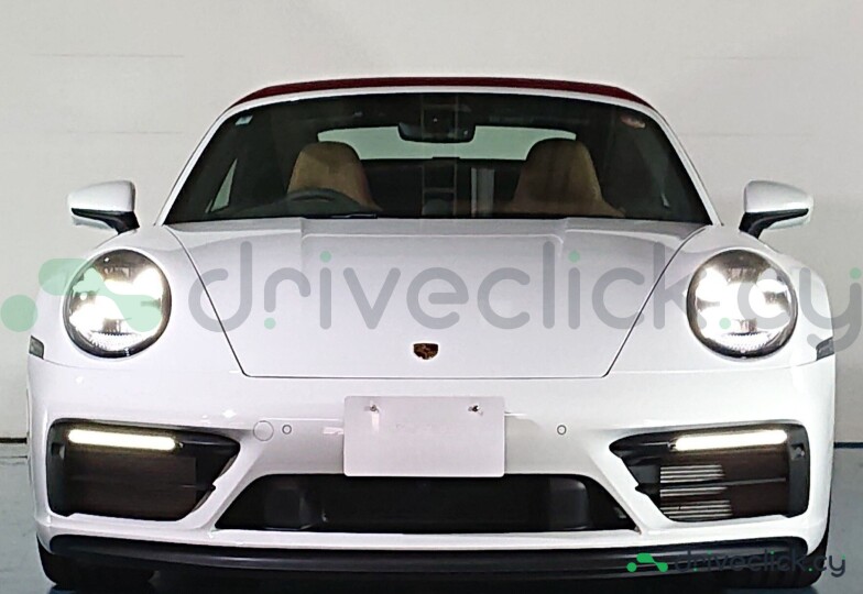 Porsche 911 White
