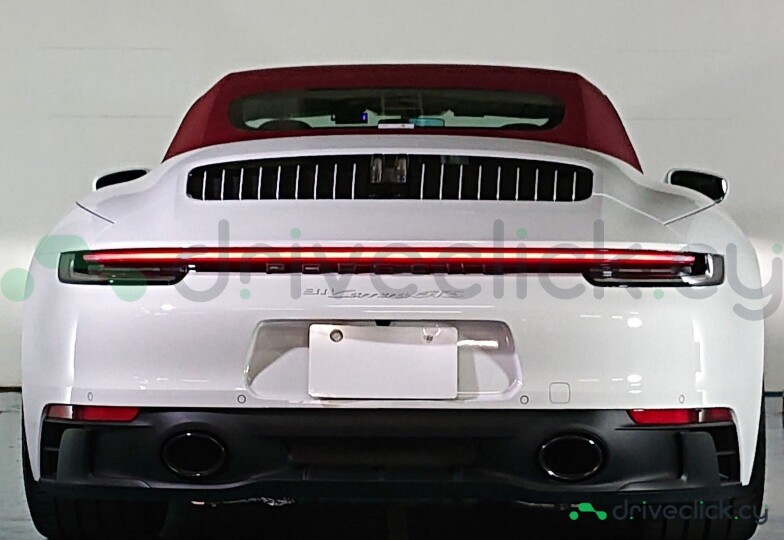 Porsche 911 White