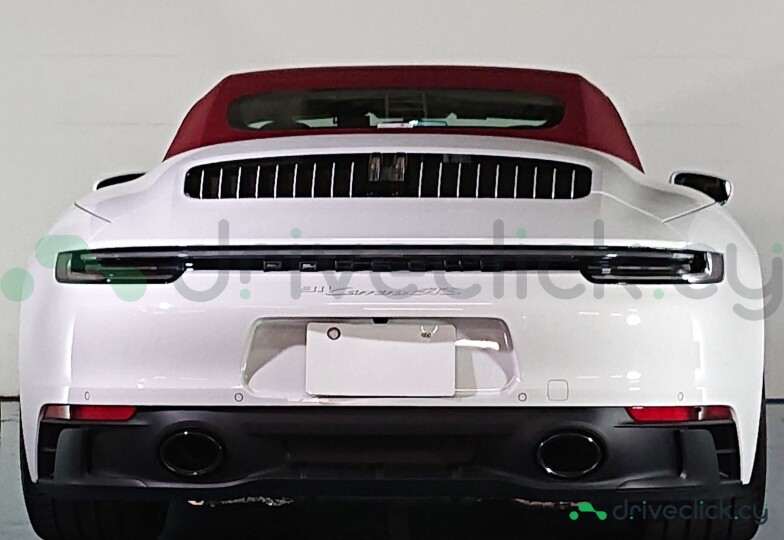 Porsche 911 White