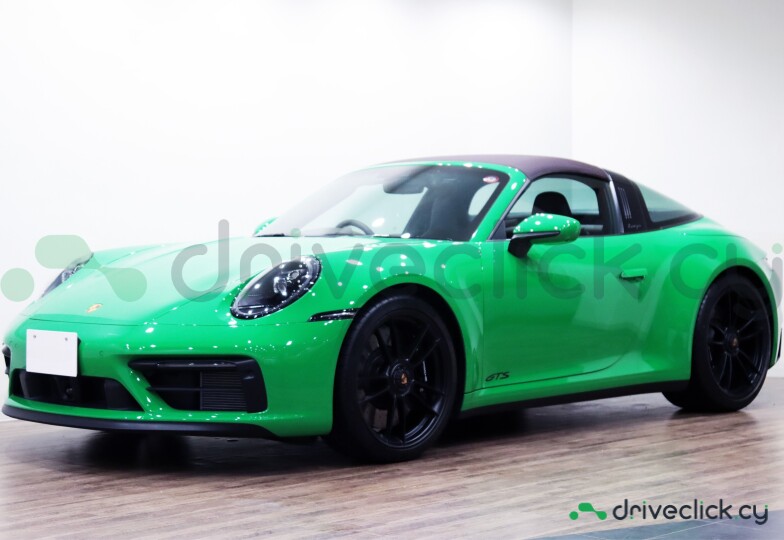 Porsche 911 Green