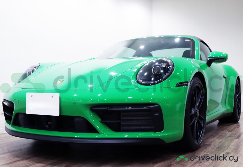Porsche 911 Green