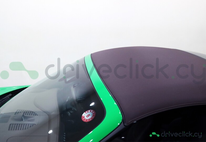 Porsche 911 Green