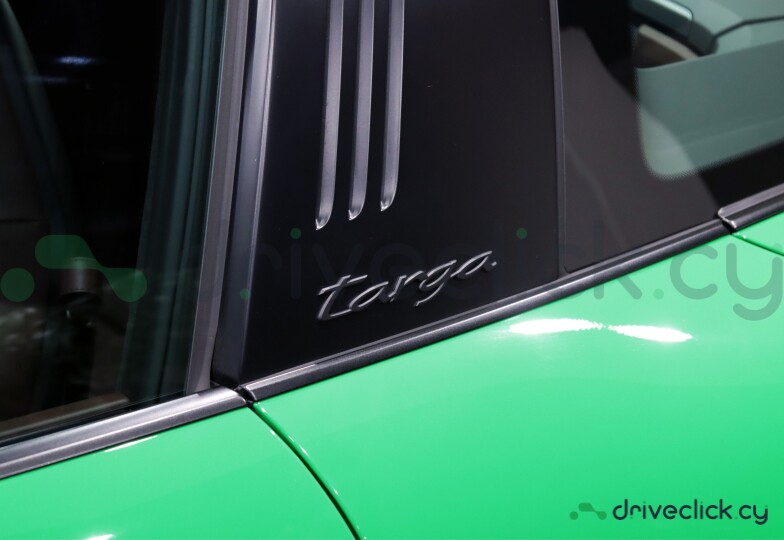 Porsche 911 Green