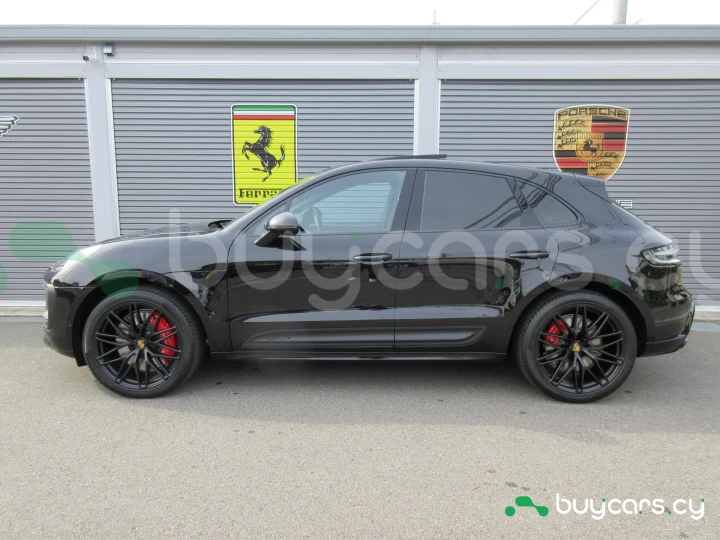 Porsche Macan Черный