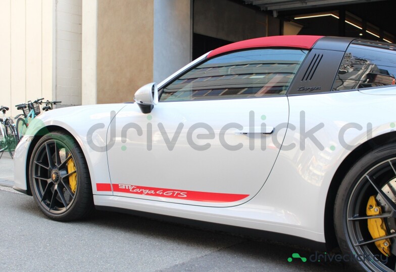 Porsche 911 White