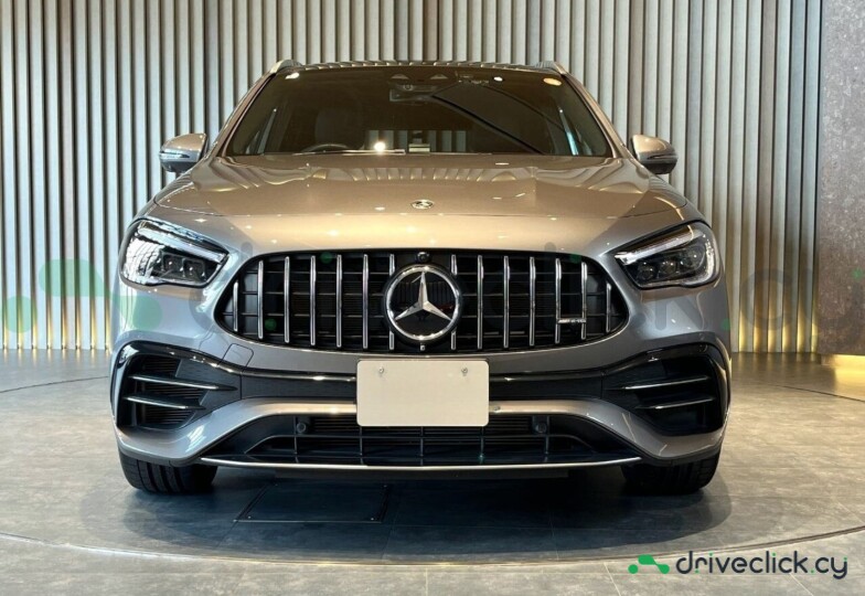 Mercedes GLA-class Grey