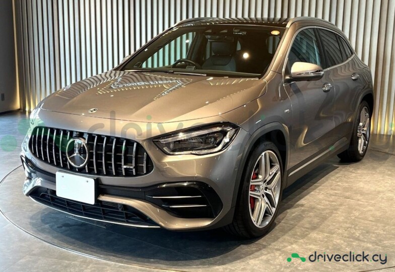 Mercedes GLA-class Grey