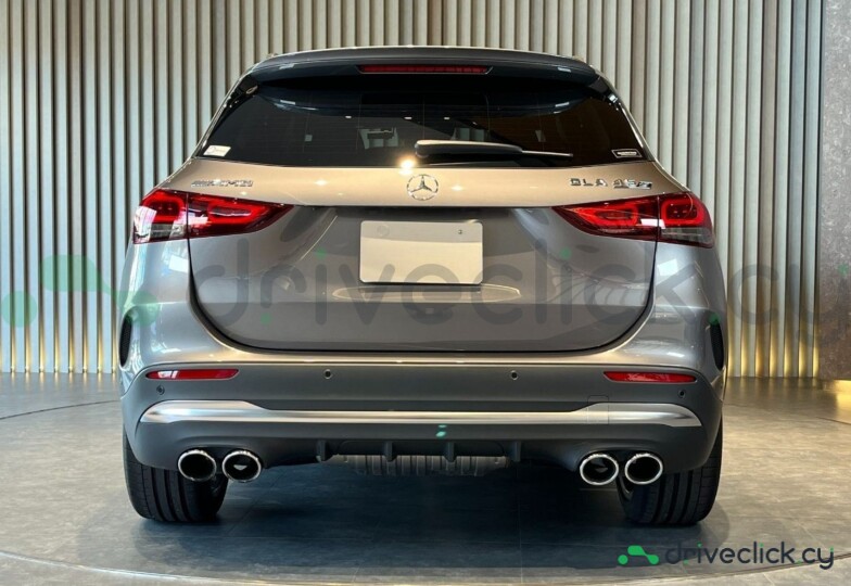 Mercedes GLA-class Grey