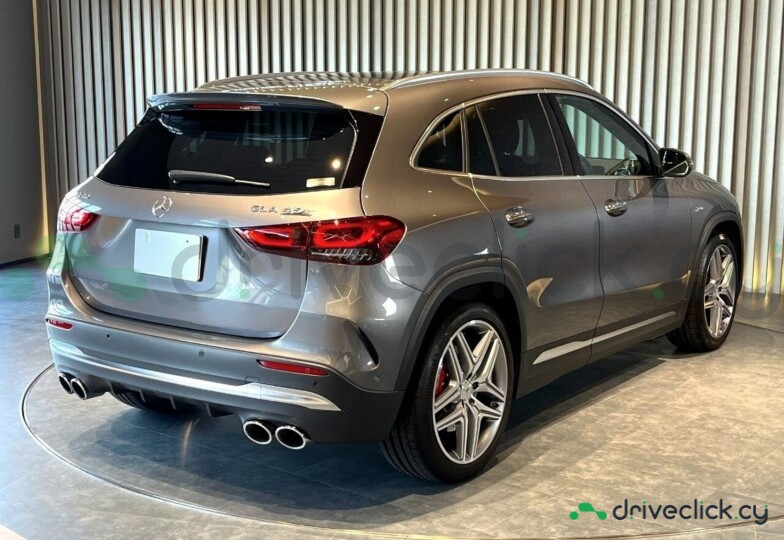 Mercedes GLA-class Grey