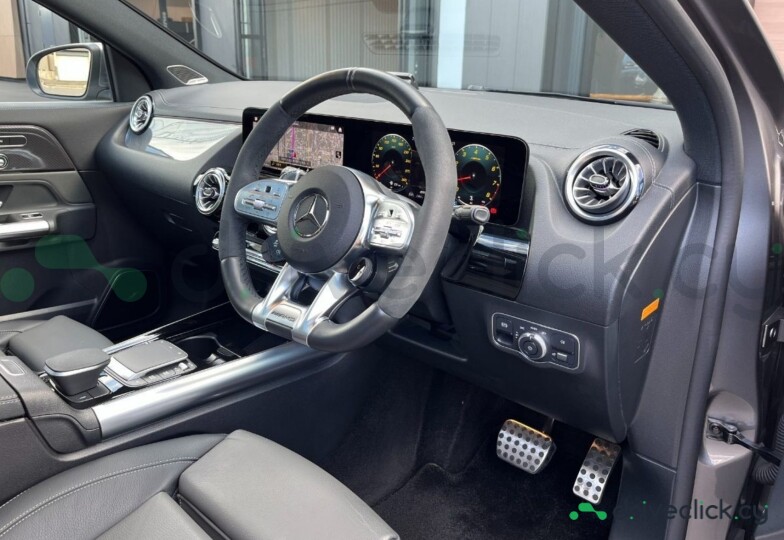 Mercedes GLA-class Grey