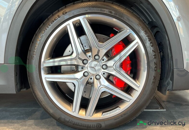 Mercedes GLA-class Grey