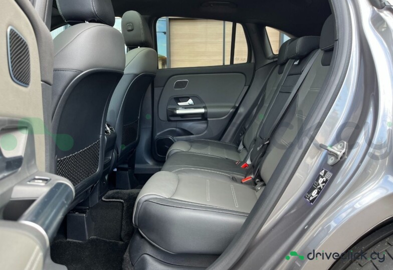 Mercedes GLA-class Grey