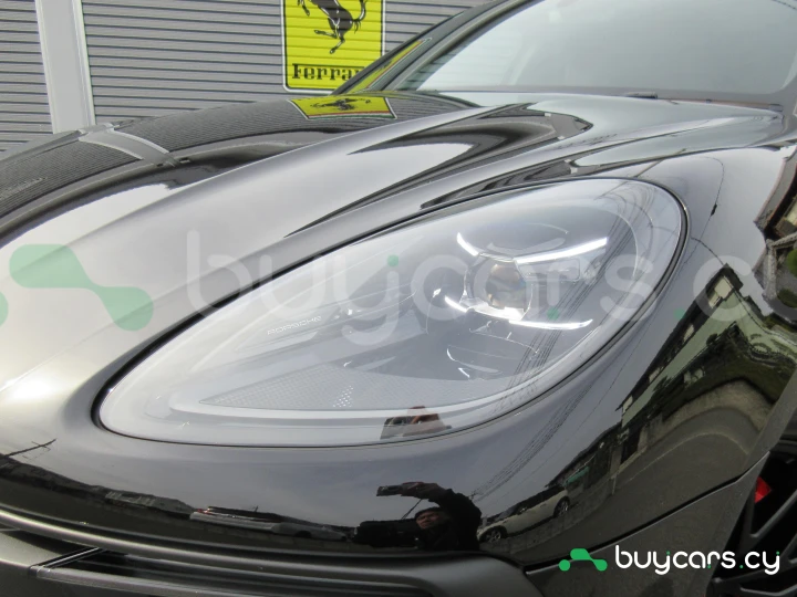 Porsche Macan Черный