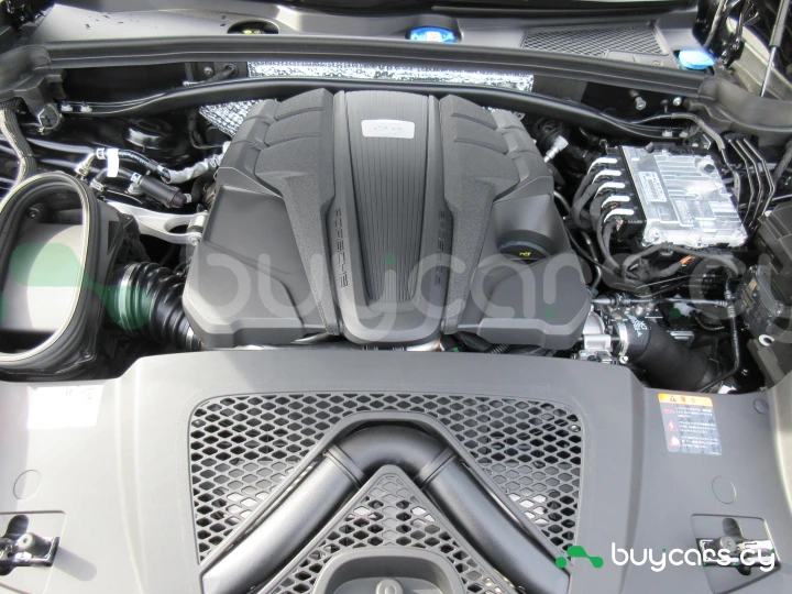 Porsche Macan Черный