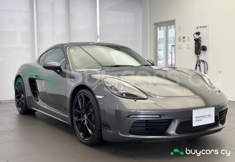 Porsche 718 Cayman Black