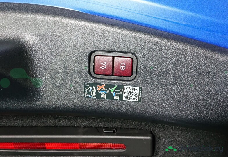 Mercedes CLE-class Blue