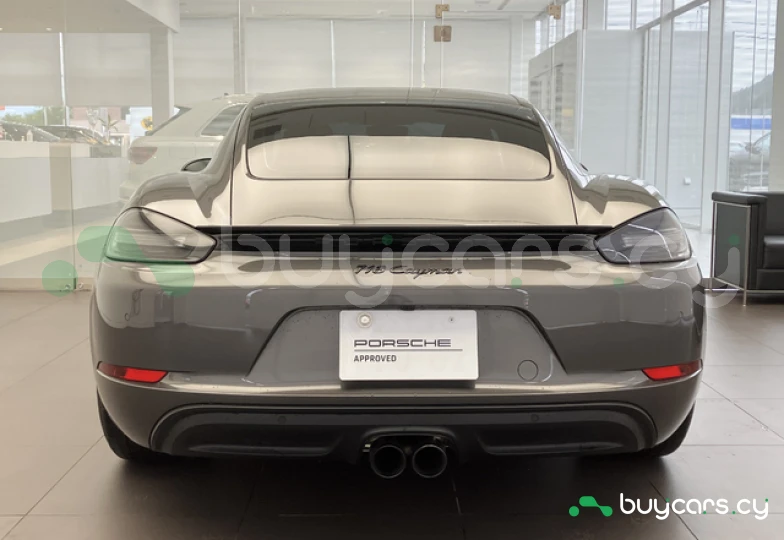 Porsche 718 Cayman Black