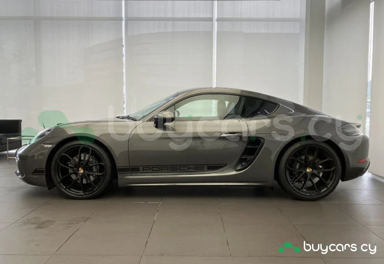Porsche 718 Cayman Black