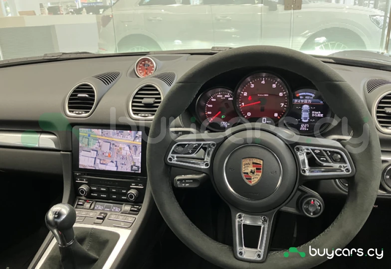 Porsche 718 Cayman Black