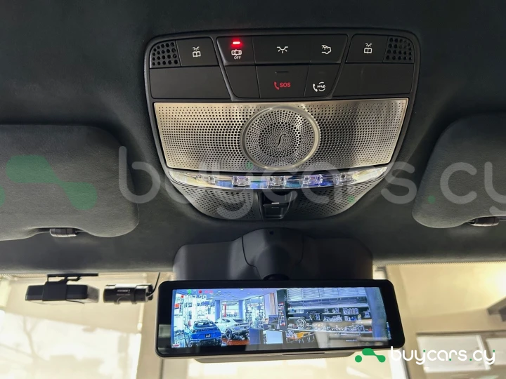 Mercedes G-class Белый