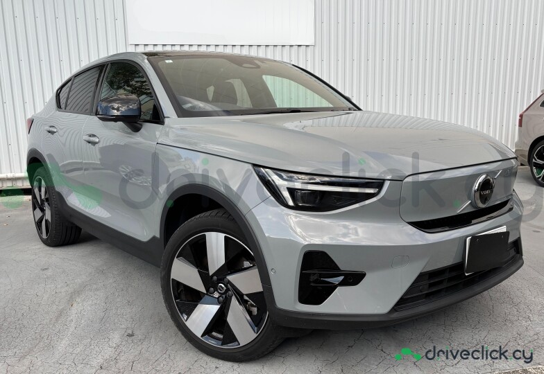Volvo C40 Серый