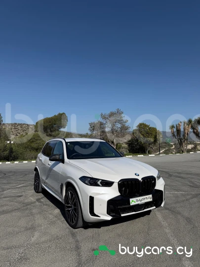 BMW X5 White