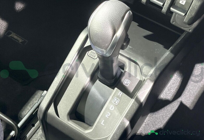 Suzuki Jimny White
