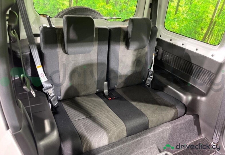 Suzuki Jimny White