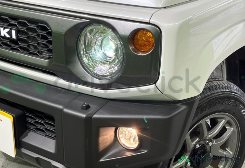 Suzuki Jimny White