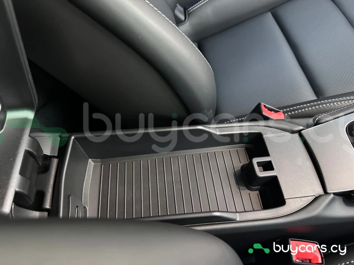 Porsche 718 Boxster White