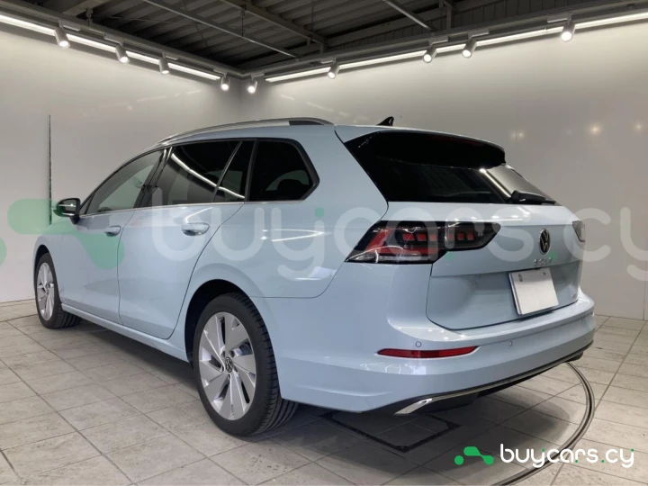 Volkswagen Golf Blue