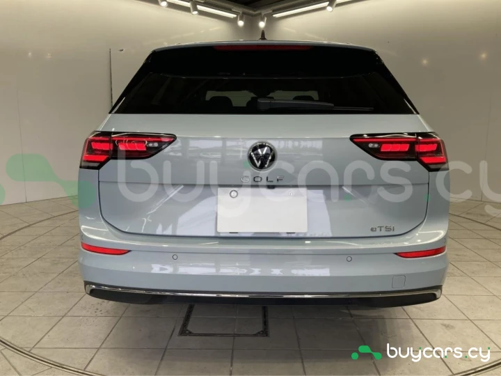 Volkswagen Golf Blue