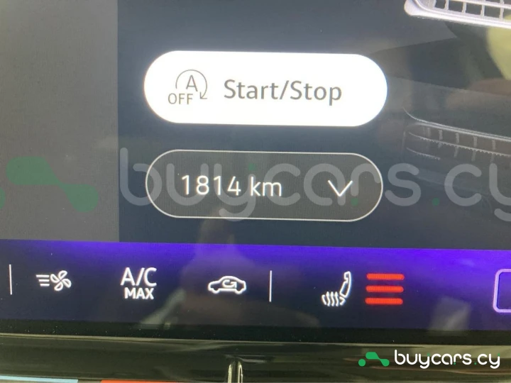 Volkswagen Golf Blue