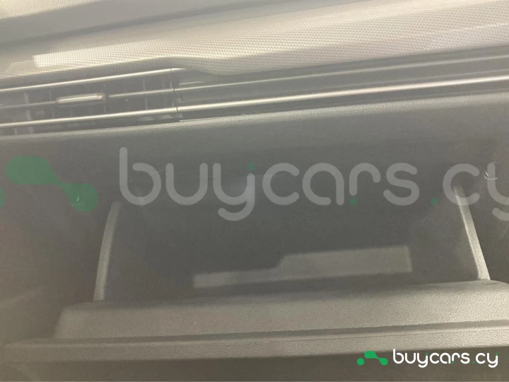 Volkswagen Golf Blue