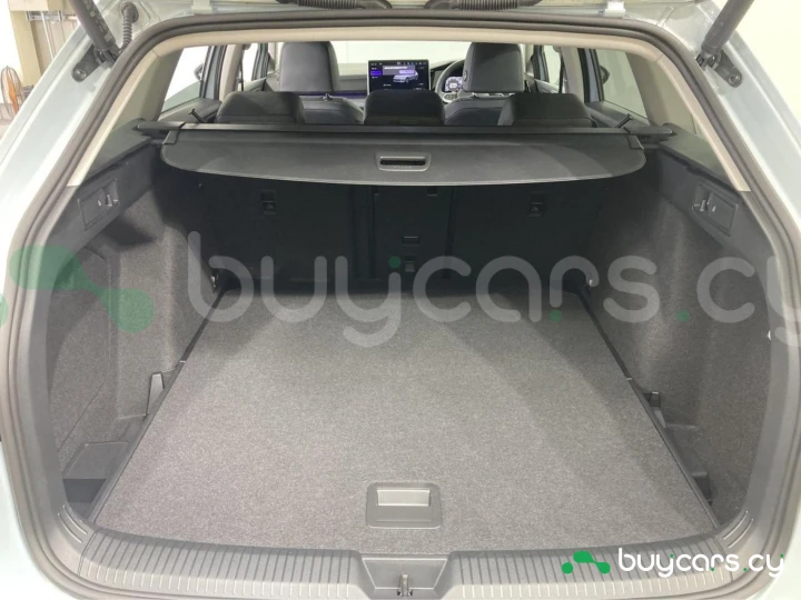 Volkswagen Golf Blue