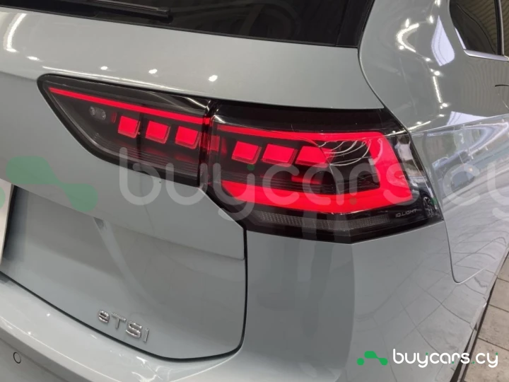 Volkswagen Golf Blue