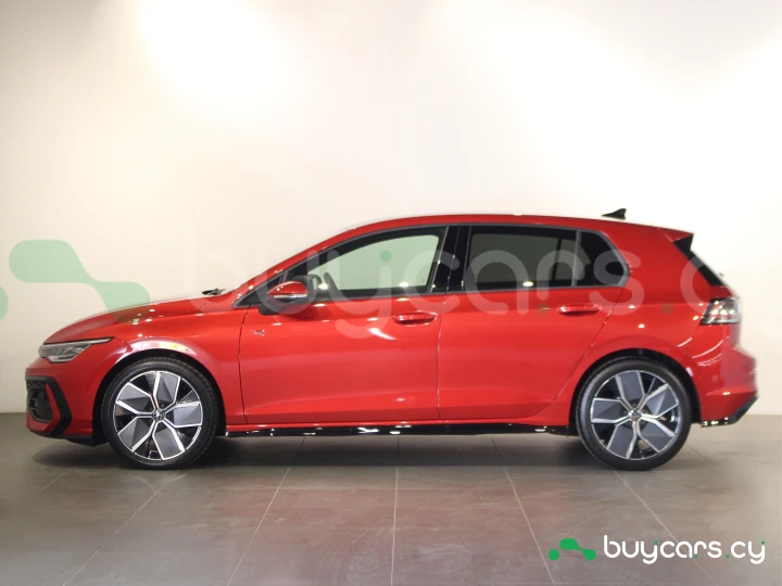 Volkswagen Golf Red