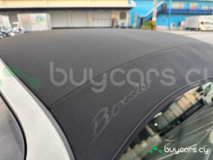 Porsche 718 Boxster White