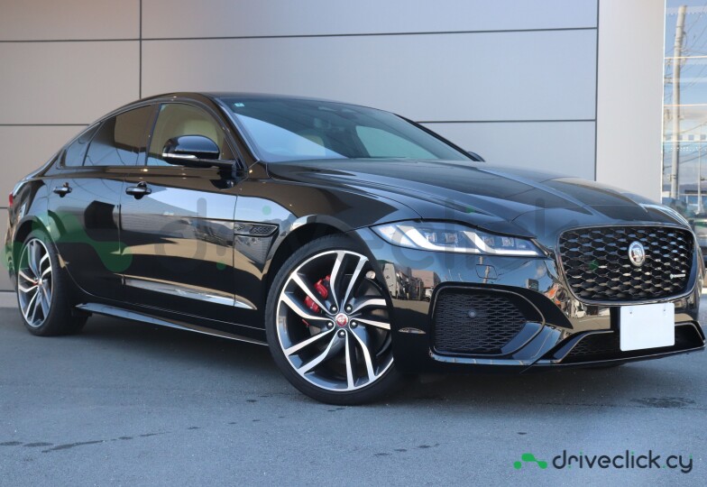 Jaguar XF Черный