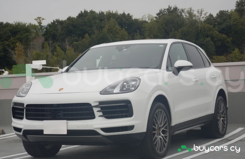 Porsche Cayenne White