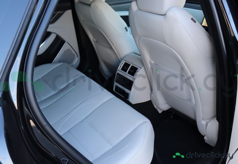 Jaguar XF Черный