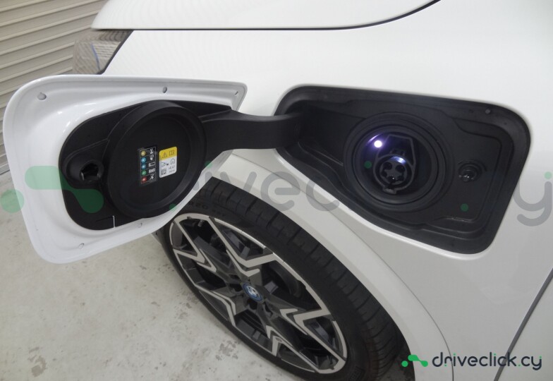 BMW iX2 White