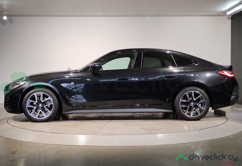 BMW 4 series Черный