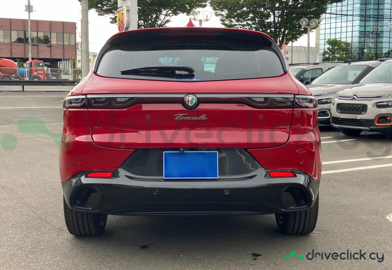 Alfa Romeo Tonale Red