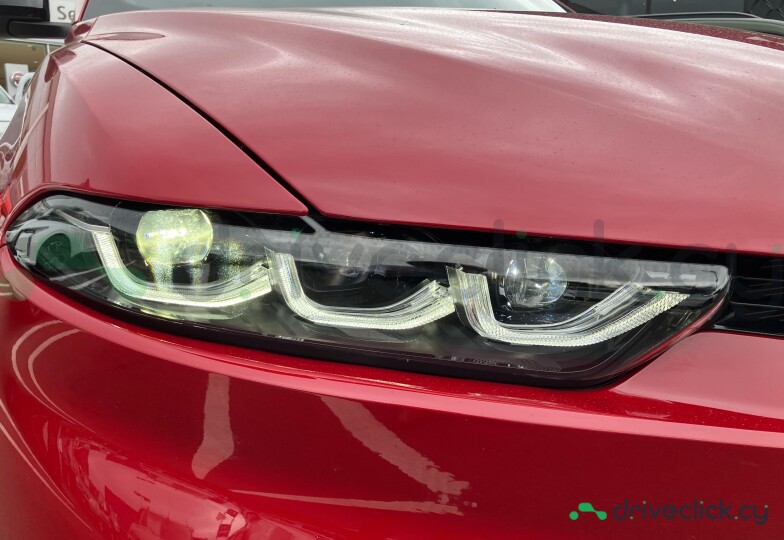 Alfa Romeo Tonale Red