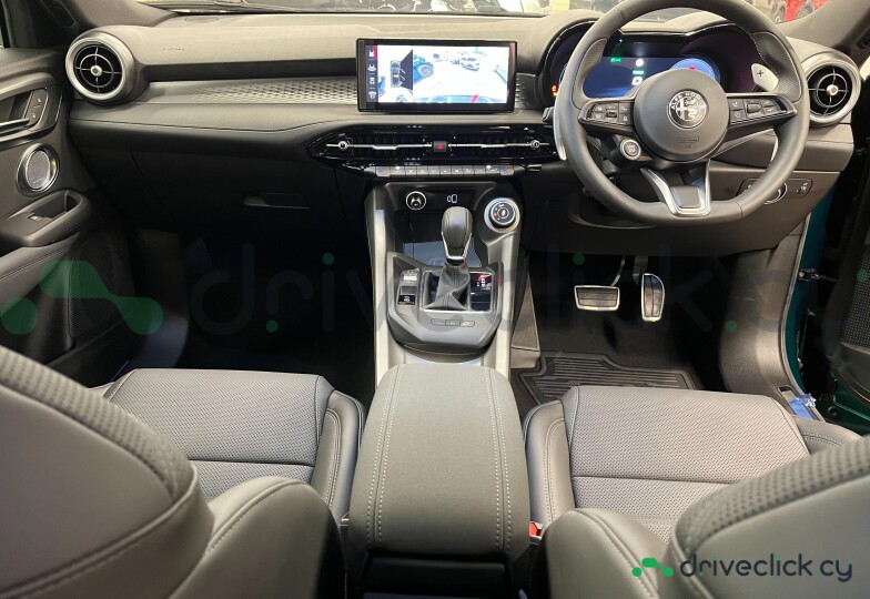 Alfa Romeo Tonale Green